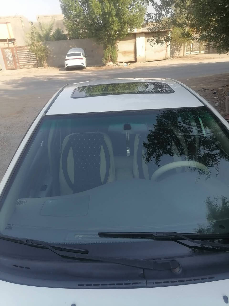 السلام عليكم بيع سياره ليفان ٦٢٠ موديل ٢٠١٢ سياره حلوه مابيه نقص بس تبريد نقص غاز صدر حداديه خير من الله بيه جاملغ خلفي بيه بل كشر تكحيل قليل رقم بغداد ألماني باسمي المكان بابل مركز مدينه الاتصال *********** السعر ٤٣ بيه مجال حك الجيه وتدلل
