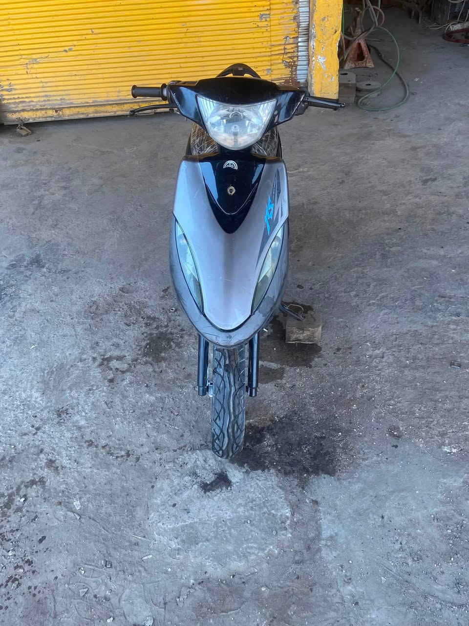 للبيع دراجه ماكس عدله دراجه جاهزه من كلشي مكينه شلعه معدل كهربائيات شغاله نقص باتري فقط 
#المكان بابل الحصوه
#السعر٤٠٠وبيه مجال
للأستفسار ***********
