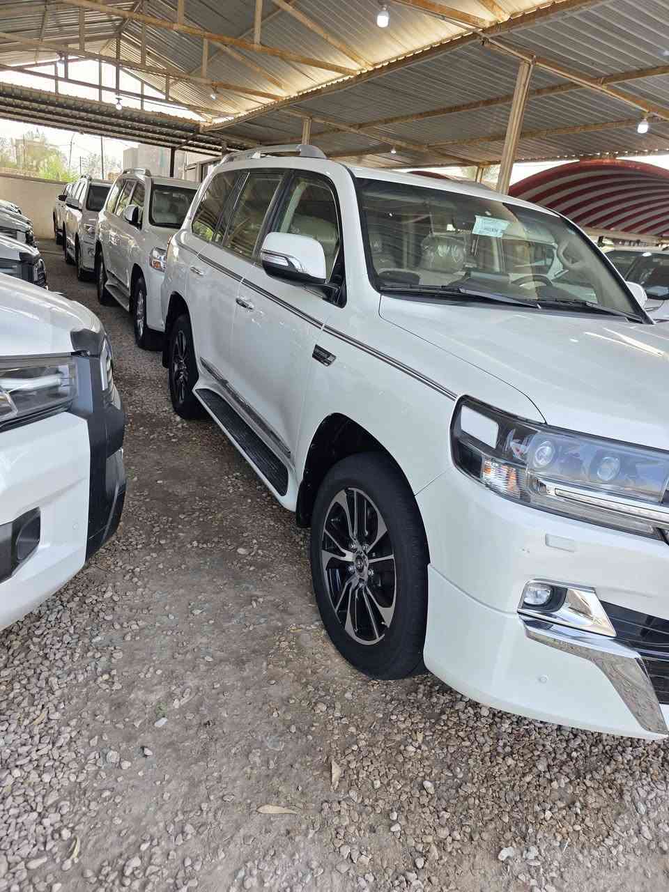 السلام عليكم لاندكروز 2021 سياره شركات كفاله عامه رقم اربيل تحويل مباشر مكان سياره الديوانيه الحمزه الشرقي سعر لسياره ٤٨٥  ***********

