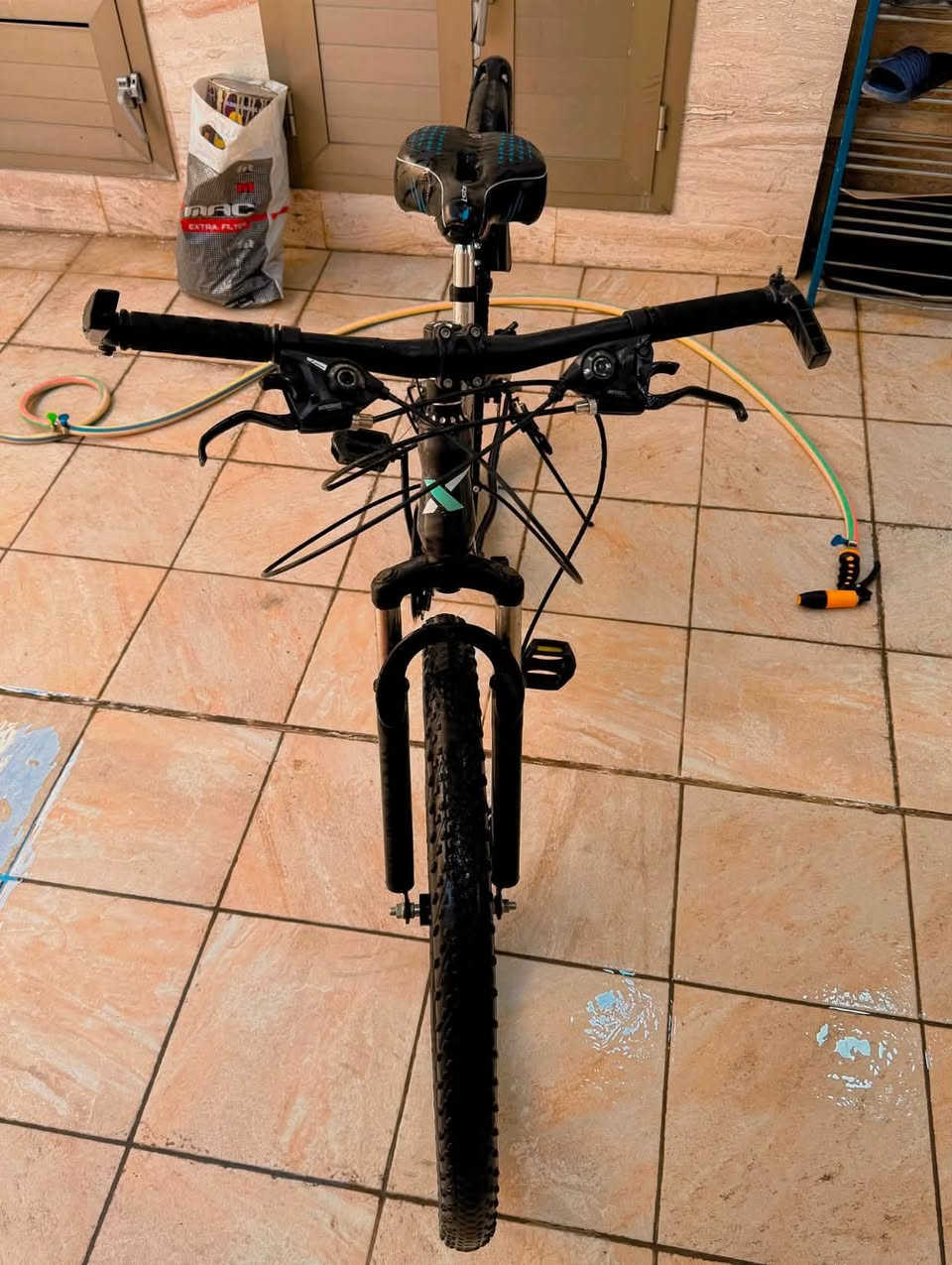 🚴‍♂️ بايسكل FLIN حجم 27 للبيع 🚴‍♂️

مستعمل استعمال بسيط وحالته قريبة للجديد، ويلات مروحة رياضية وبريكات دسك قوية

💰 السعر: 130,000 دينار (مجال بسيط)
📍 المكان: بغداد - شارع فلسطين
📱 للتواصل: ***********
