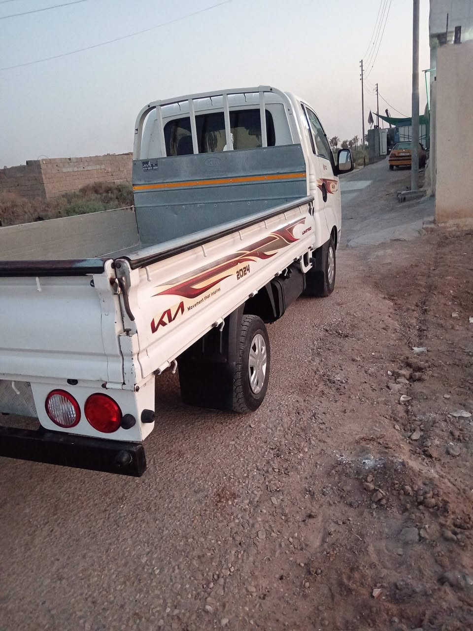 السلام عليكم كيا بنجو موديل 2022 كفاله عامه سياره خير من الله جير مكينه حداديه تخم تاير دوشمه جديده تبريد شغال ثلج رقم السياره ميسان عنوان السياره بصره تحويل تحويل مباشر ثاني يوم ***********
