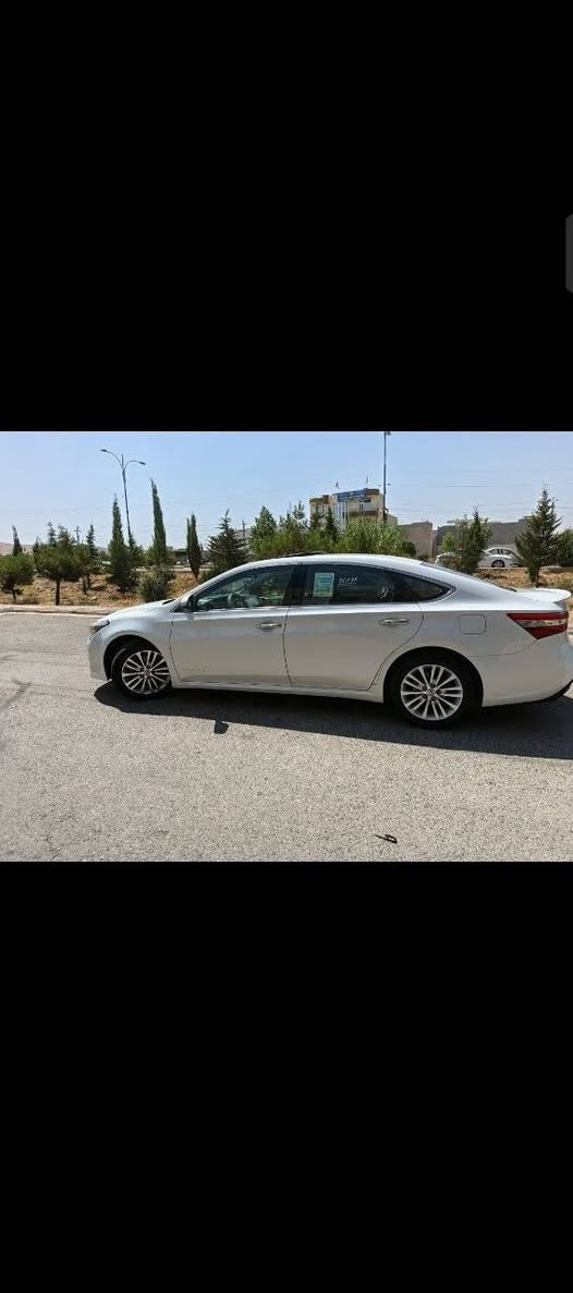 ئه ڤه لۆن 2013 لمدت فوول مواسه فات بۆفرۆشتن
سه نه وی تازه یه 
مه کینه ی به شه رت نه کراوه ته وه 
به س قه باخ گیری کراوه ته وه گیری به شه رت 
سۆنه ره که یم داناوه 

***********
***********
