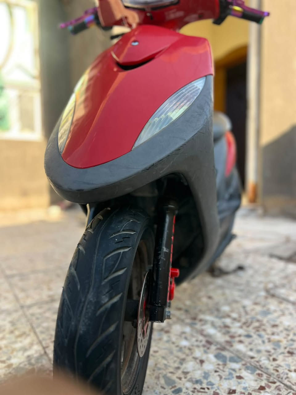 سلام عليكم 
درجة ماكس عدلة 🛵
نضيف كلش وحلوهه ومرتبة 
المكينة ما مفتوحة دوم واذا تريد تعالل افحصها وشوفف شلونن نضيف وحلوهه 
ودرجة رايدهه بسعر حلوه 900 و بيها مجال 

المكان الرميثة 
تعال خاص على هذا الحساب وبيك خير وتدلل او على هذا الرقم 
***********وتساب
