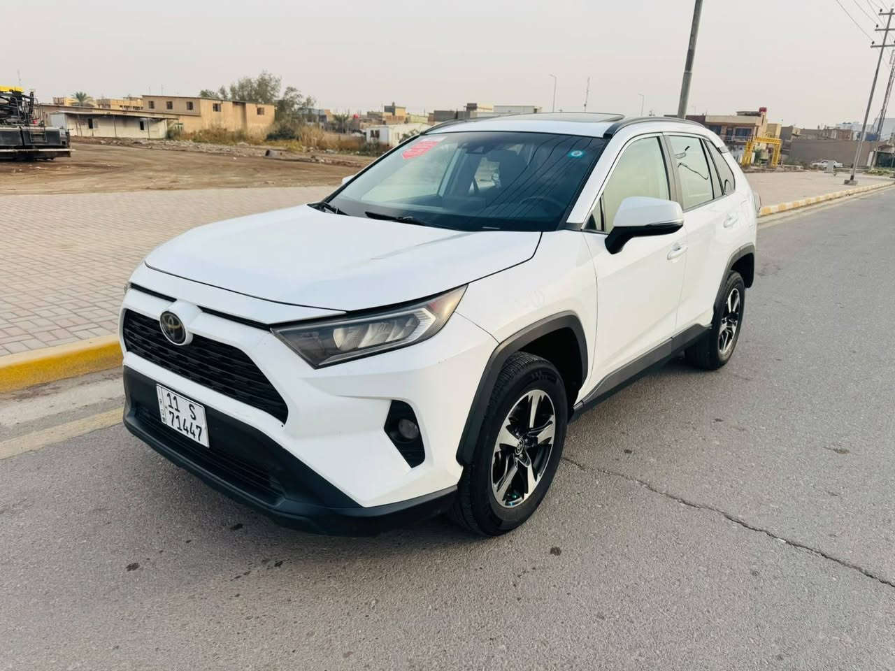 راف فور XLE • ٢٠٢١ • رقم بغداد