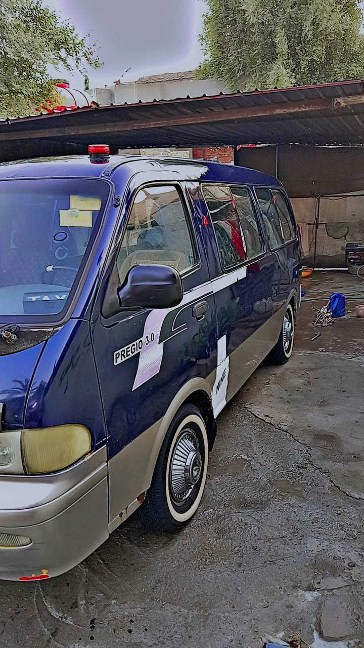 السلام عليكم سياره بريجو للبيع موديل1998سياره نضيفه كلش مصبوغه  كلها شغاله وكير واكسل نضيفه والله تعبان بيها مكاني حله بابل رقم سياره بغداد مميز سعر خاص ***********
