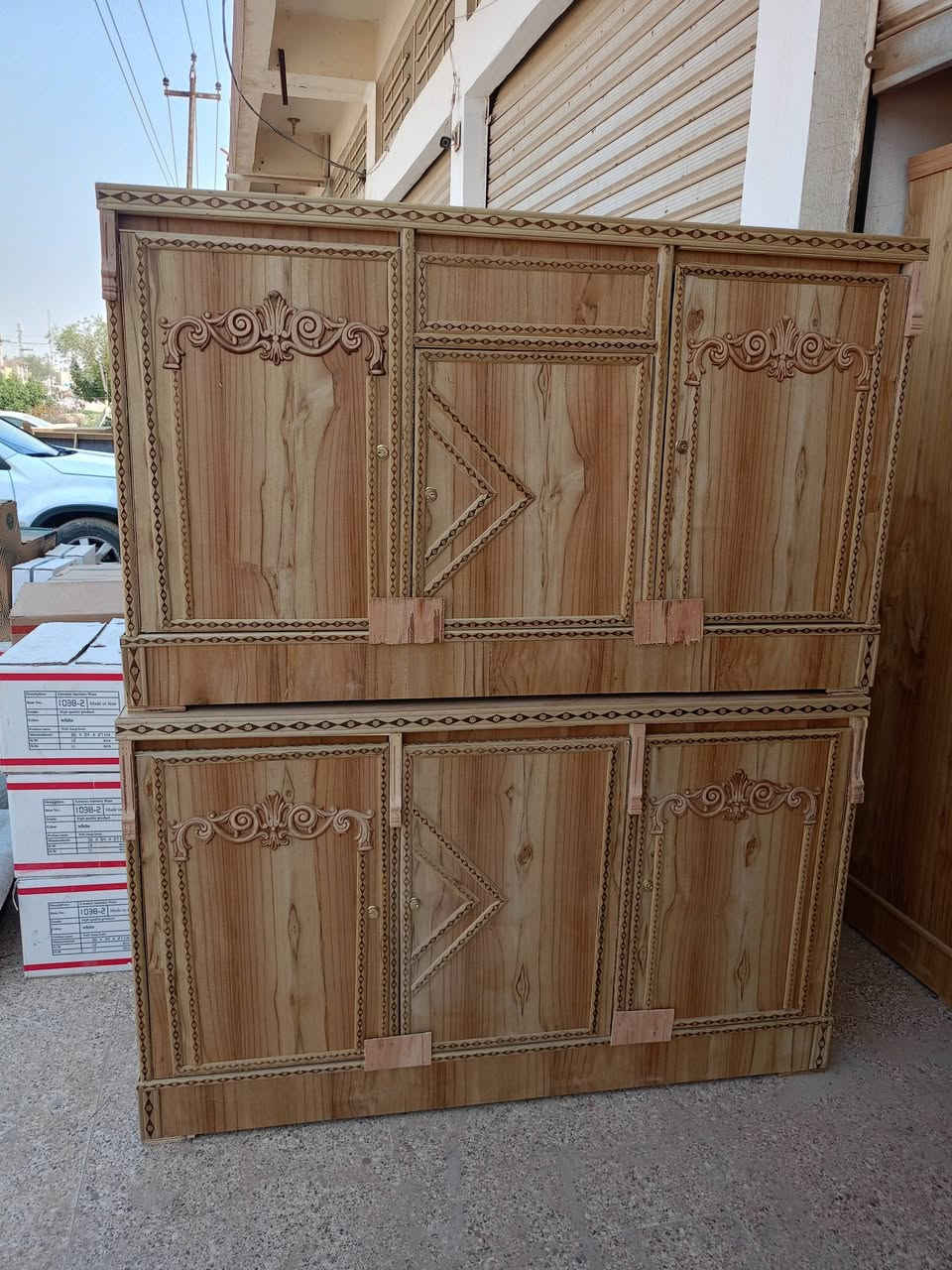 بوفيات جديد اسعار ثابتة جملة مفرد
بوفية مترين جديد السعر 125 الف مع الصبغ والتلميع واليدات كامل 
بوفية متر ونص جديد السعر 110 الف مع الصبغ والتلميع واليدات كامل 
رقم الهاتف ***********

