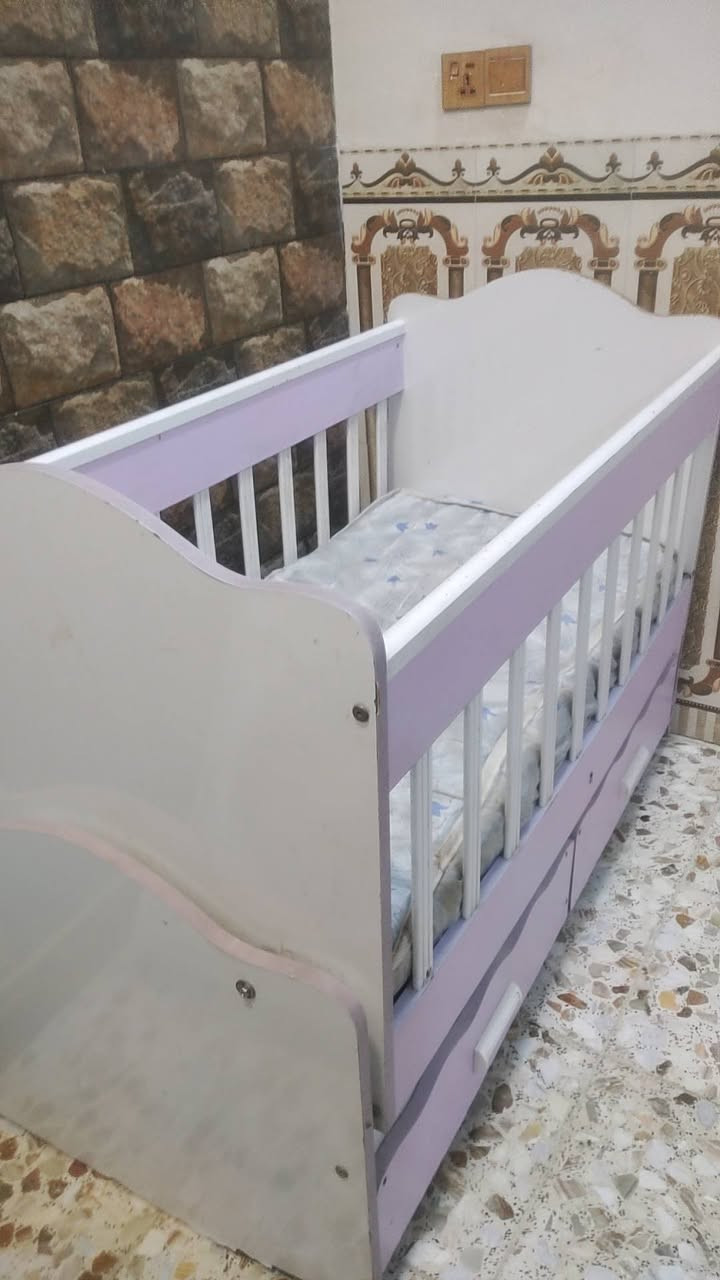 كاروك هزاز نضيف هوه والدوشك 45 بي مجال قليل
