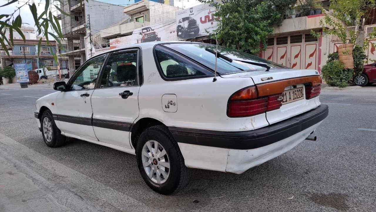 ‏كللنت للبيع موديل 1990
‏محرك 18
‏كيرعادي
‏ويل كب
‏اربع تايرات جديده
‏4جامات كهرباء
‏فتحت سقف
‏سنتر لوك
‏كامره خلفي
‏شاشه ديجيتال كبيره
‏سنويه بسمي لل2027
‏رقم شمالي الماني بسمي
‏هزه جديده مال شهر الثالث
‏هذه رقمي وغير متواجد عالفيس*********** خناقين, ديالى
