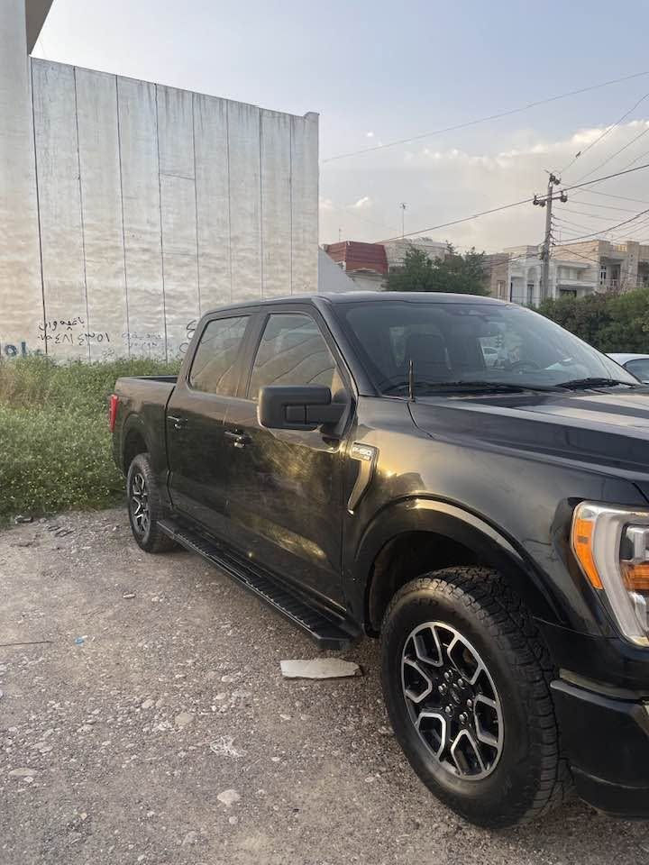 F150 lariat 
2023 
Xlt
پارجەکی سبوخە
تەعدیلی هەیە 
سعری ٢٩٠ 
***********
