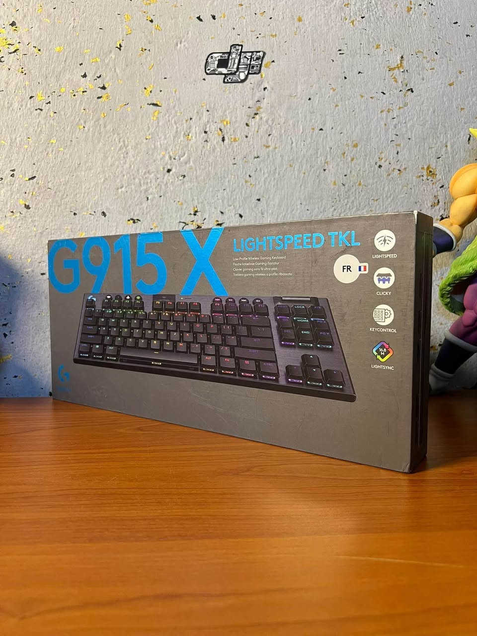 لوحة G915 TKL • لايتسبييد • إضاءة RGB