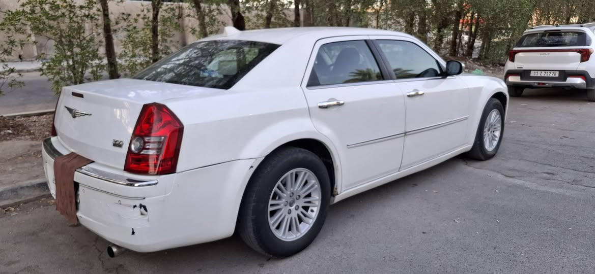 السلام عليكم...اوباما للبيع موديل 2010 رقم بغداد محرك 3500 جاهزه من كلشي كير محرك اكسل تبريد كهربائيات والسونار موجود بالمنشور وترايك وين مايعجبك السعر 110 مكاني بغداد واي استفسار ‏‪***********‬‏
