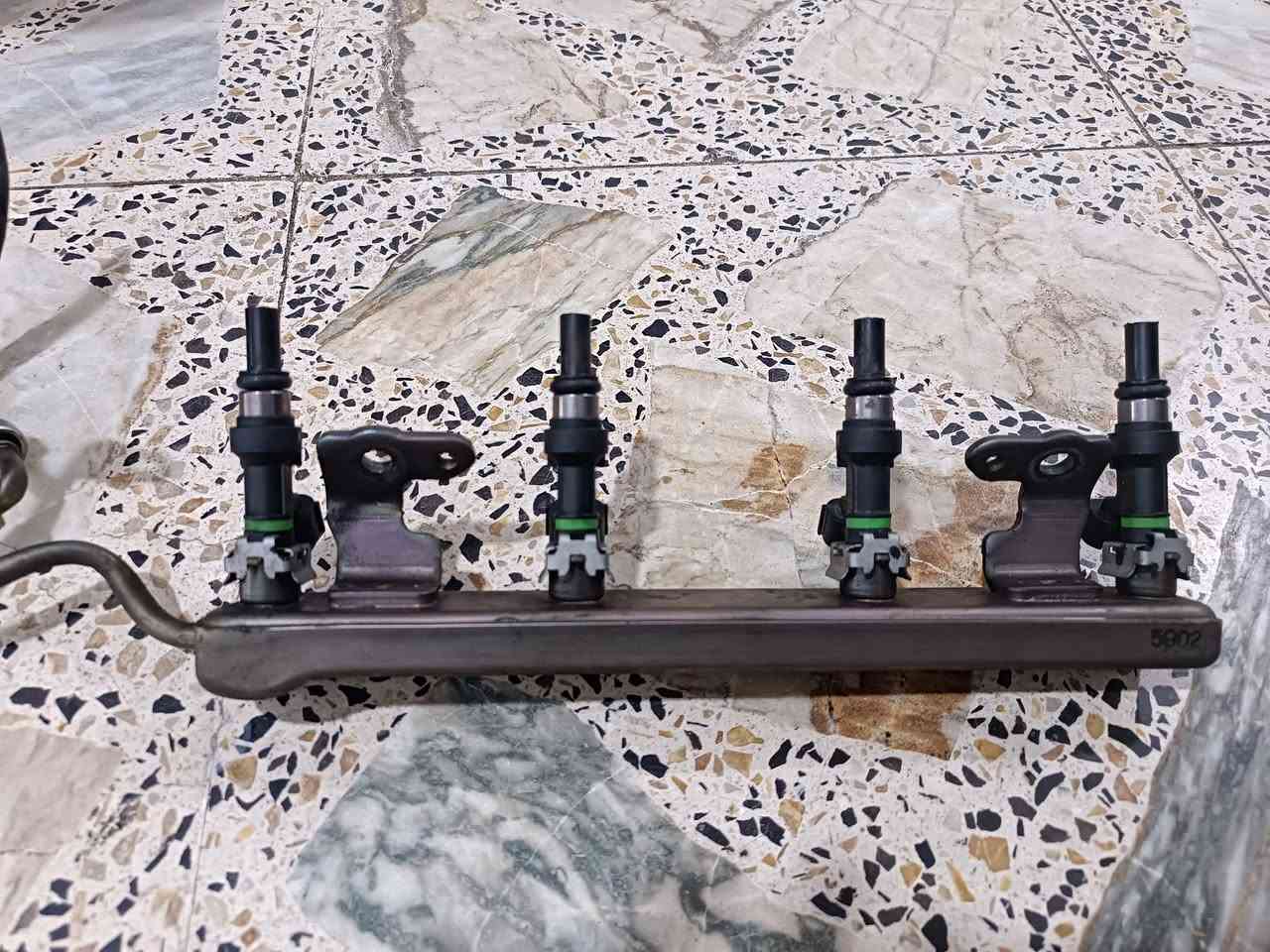 السلام عليكم شباب عندي نوزلات تفصيخ اصليات ونضافه فول  عل الشرط 
اصليات حاويه نيسان صني  للتواصل ***********النجف الاشرف

