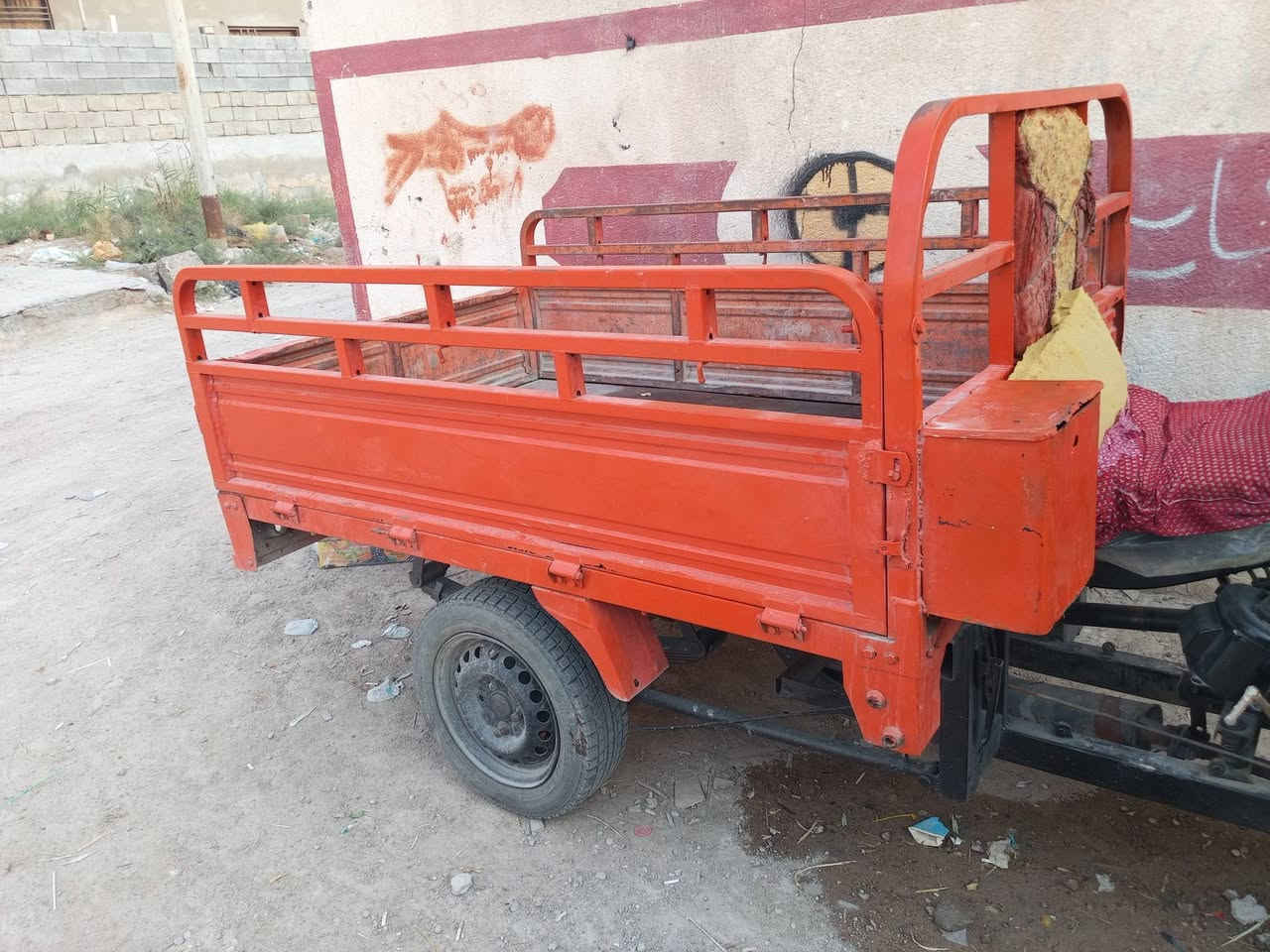 سلام عليكم ستوته البيع نيفان دوات مكفوله سعر 800 وبيهه مجال تصال فقط العلوان كرمت علي ابو صخير ***********

