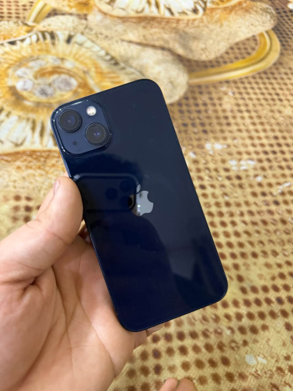 آيفون 13 • بطارية ٨٧٪ • بغداد
