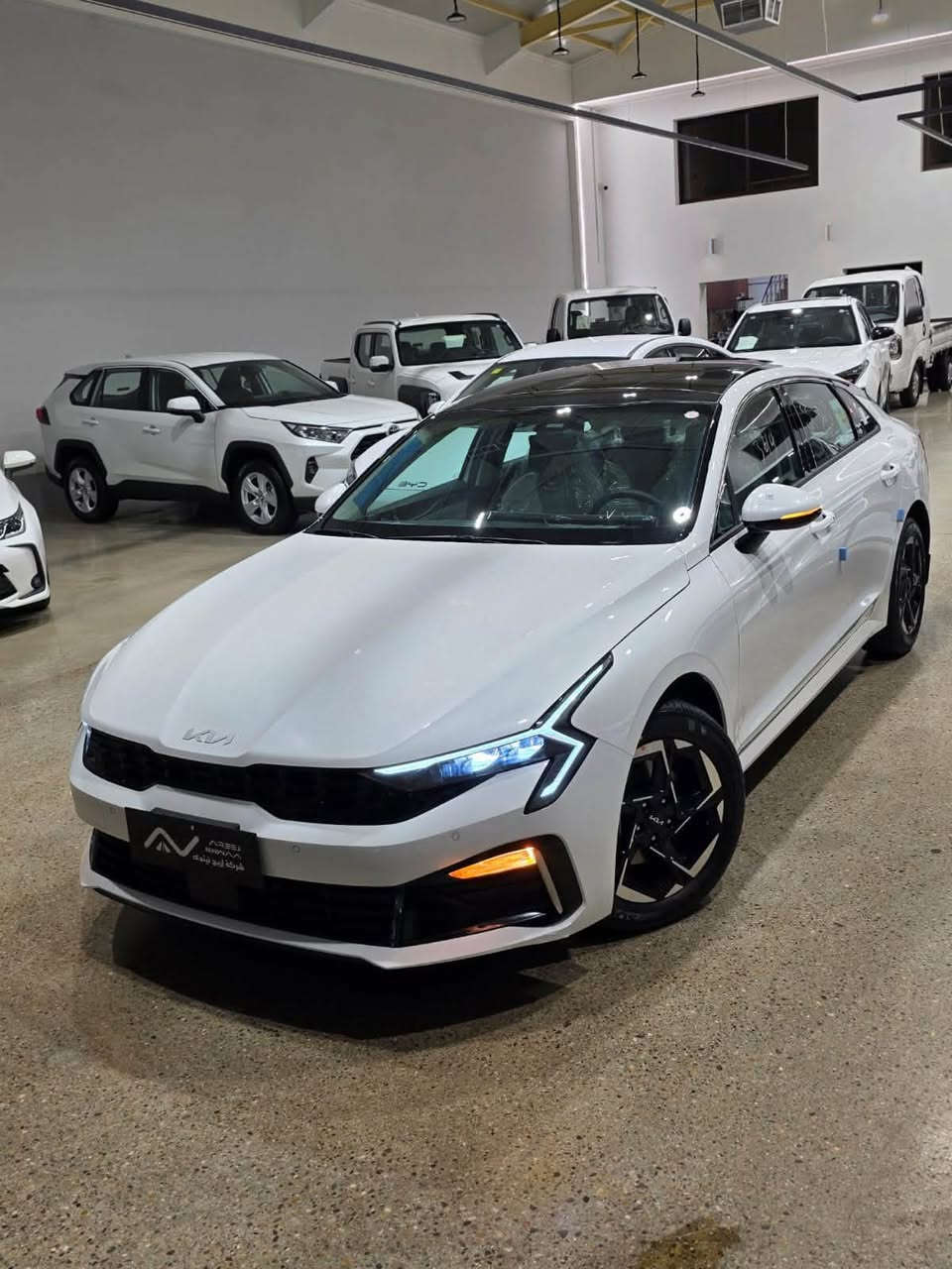 كلشي جديد تلكو يم شركه اريج نينوى 🔥اليوم توفر بصاله عرض اريج نينوى
[kia K5] موديل 2027🏎️
الموصفات 
مكينه حجم 2.5 
بانوراما 
كراسي كهرباء 
داخل مخمل لون بيجي 
شاشه بانوراميه عملاقه 
وضعيات قياده 
ويل حجم ١٧ 
مري شفط 
وهوايه مواصفات بهاي السياره متخلص 
ولاهم من هذا (( سياره خاضعه لضمان المجموعه الدووليه ) 

زورونا موقعنا الكائن 
📍-البياع -الشارع الاول -المميز 

📞-***********
