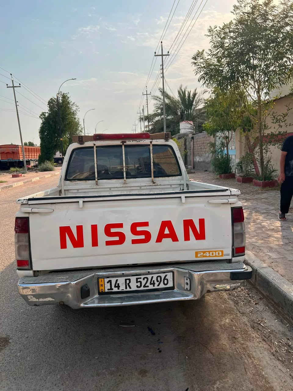 بيكم نيسان دبل قماره للبيع موديل ٢٠٠١سنويه جديده وهزه مكاني البصرة قضاء المدينه السعر ٦٥ وبيها مجال ‭***********‬
