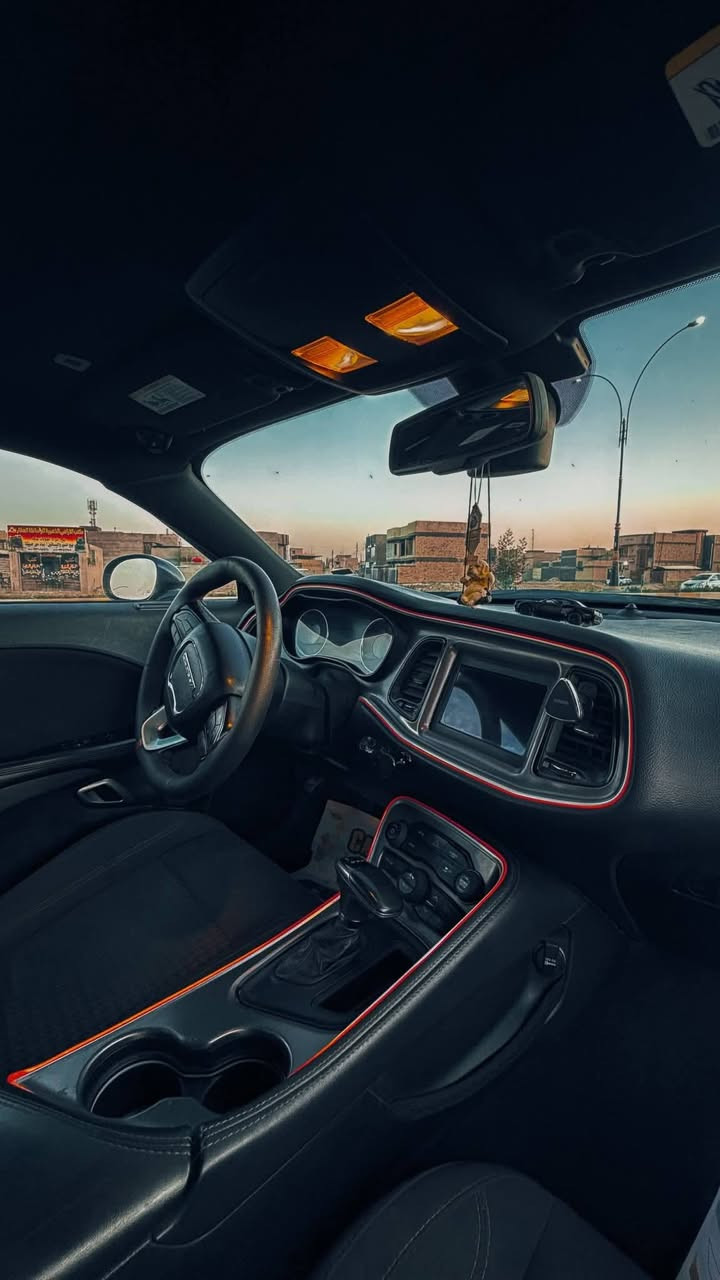 🔥 للبيع فقط – جالنجر SXT موديل 2019 🔥
140 ورقه

🔹 المحرك: 3.6L V6 – 6 سلندر
🔹 ناقل الحركة: أوتوماتيك
🔹 الممشى: 68 ألف ميل
🔹 اللون: حبري غامق
فور ويل

✨ موصفات ال sxt  المعروفه
✔️ شاشة وسط
✔️ كامرا خلفية
✔️ دخول بصمه ذكي و تشغيل بصمة 
✔️ تحكم ستيرن ومثبت سرعة
✔️ ابل كار بلاي واندرويد اوتو
✔️ خاصية تعتيم المرايا
✔️ ويل 19 

📌 السيارة حلوه و نظيفة كلش 
محرك كير كهربائيات حماوه جاهزه ومرتبه حادثها فقط جاملغ وسونار موجود بالصور 
***********
