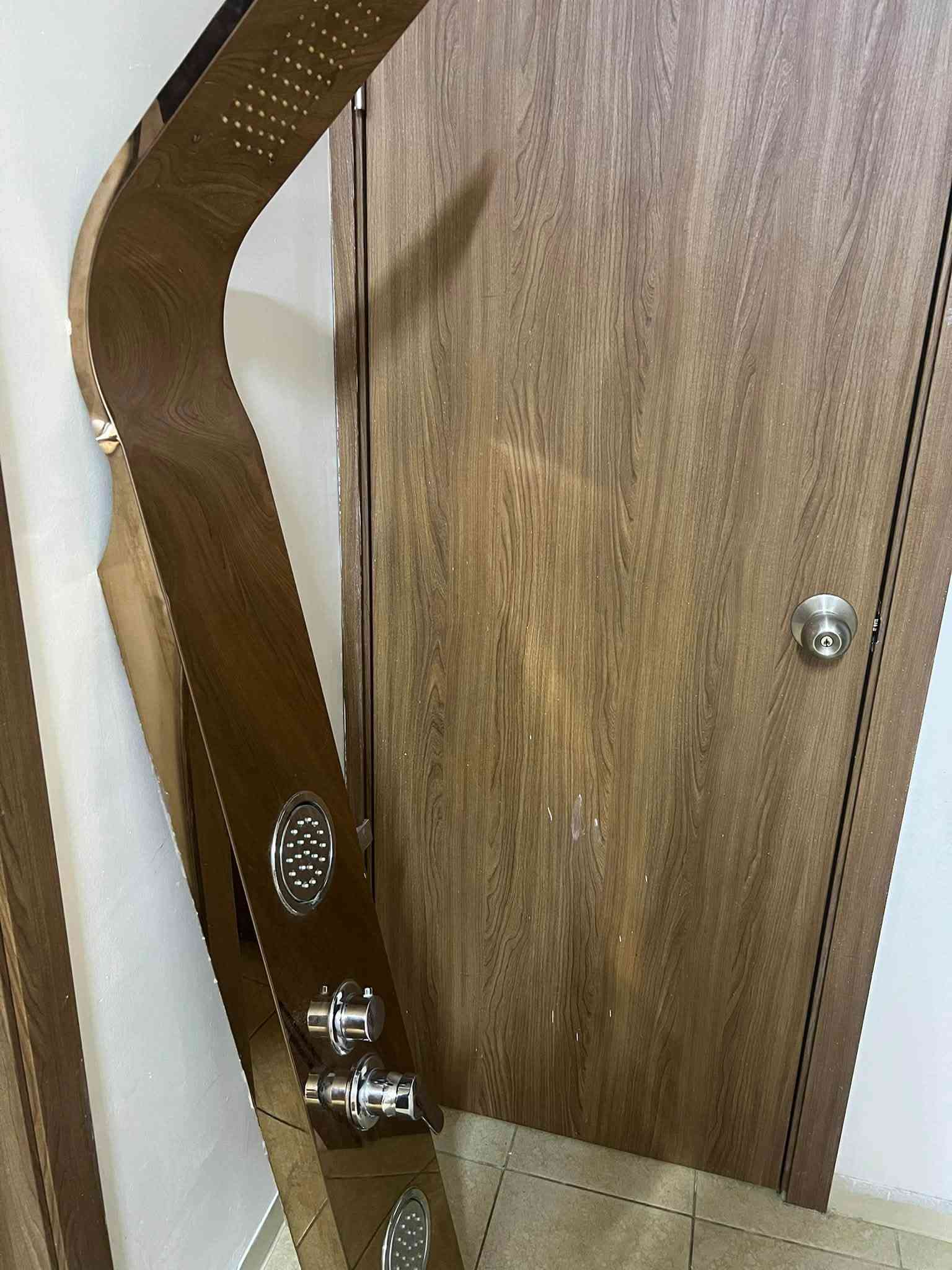 غراض للبيع
جرباية ب60 ويا لدوشك 

سيارة وبايسكل ومرجوحة سقفية كراسي ثنين كلهم ب30 الف

دوش ب60 

دب ب 5

ليردهم يراسل *********** عالواتساب
