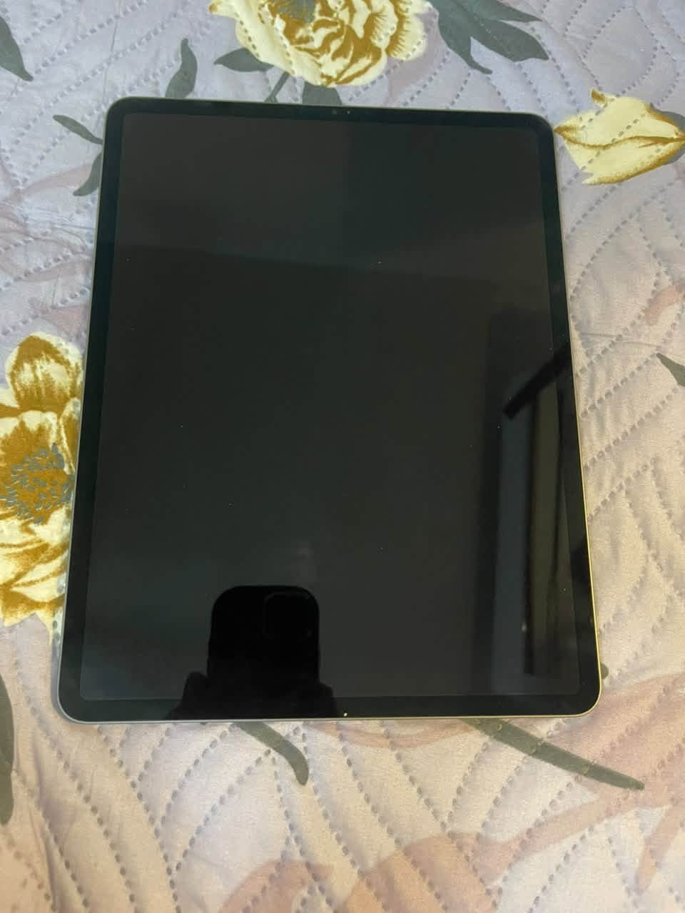 للبيع iPad Pro 12.9 M1 الجيل الخامس 🔥

📱 iPad Pro 12.9-inch
⚡ معالج Apple M1 قوي جدًا
💾 128GB
📶 Wi-Fi
🖥️ شاشة Liquid Retina XDR Mini-LED
🔄 120Hz ProMotion
🔐 Face ID
📸 كاميرات Pro
🔊 4 سماعات
✏️ يدعم Apple Pencil
🔌 USB-C / Thunderbolt
📅 موديل 2021
📲 النظام iPadOS 26.6.1

الجهاز سريع جدًا وممتاز للألعاب، التصميم، الدراسة، المونتاج والاستخدام اليومي.

الحالة: [نظيف جدا ]
البطارية: [88]
الملحقات: كفر + شاحنه
السعر: [800]
📍 الموقع: بغداد الكرادة
رقم التواصل : ***********
