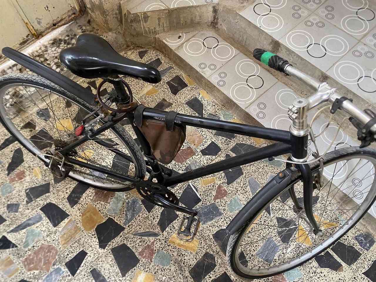 C700 • حجم ٢٩ • نضيف