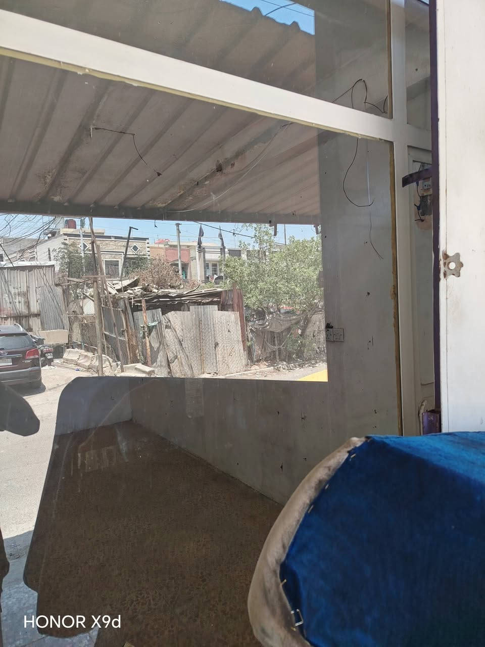 يتوفر محلات للإيجار قرب متوسطه الاصمعي او العياده الشعبيه سعر الايجار 150 للاستفسار خاص او الاتصال ***********
