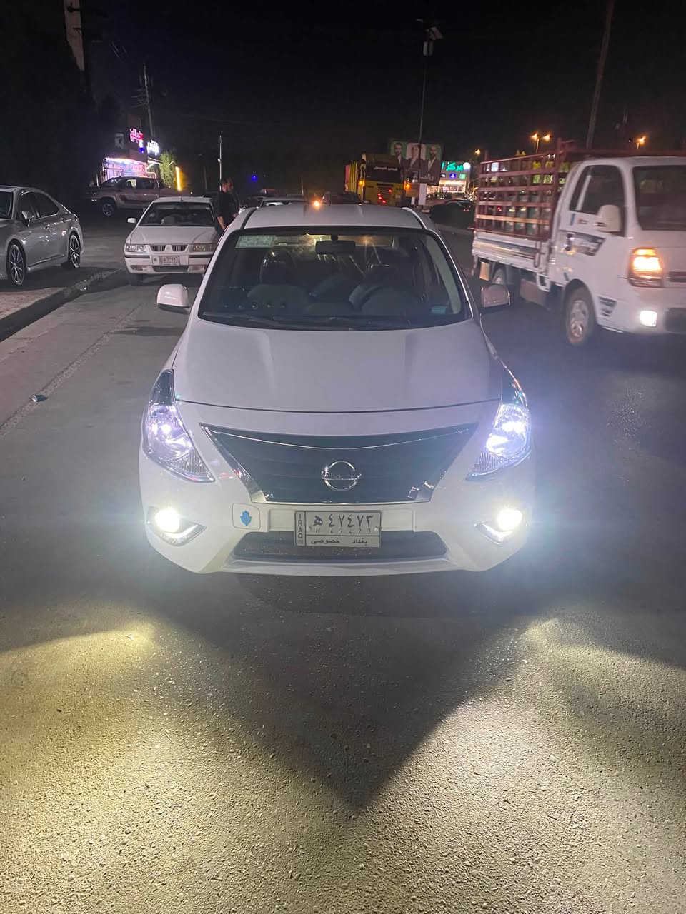 السلام عليكم صني هندي للبيع موديل ٢٠١٩ السياره احلى من الصور كلشي جاهز بيها مكينه كير صدر منضومه احتراق كله جديد لوك منضومه تبريد كامله بدون اي نقص خير من الله السياره بيها جان كم طخه وسويتهن ابيع احزام والتصوير موجود قبل الصبغ السنويه صار تقريباً سنه ونص ساقطه تجي وتشوف بعينك نفس الكلام السعر ٨٥ وبيها مجال بسيط حك الجيه العنوان مدينه الصدر***********
