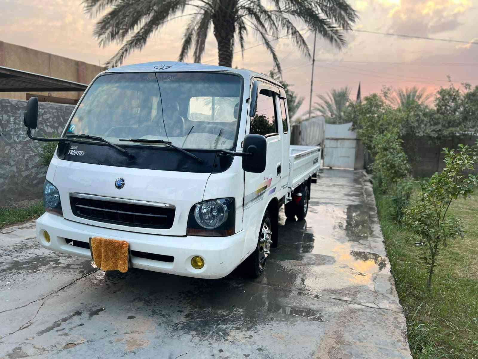 فونتيرا • ٢٠٠١ • مكفولة
