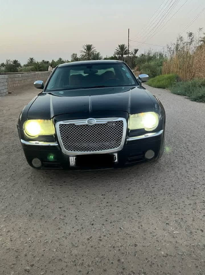 اوباما 10اصل
رقم وسنويه انكليزي طبق الاصل مكينه وكير كفاله كارتون حداديه جديده
منظومه زنون شاشه 
دواخل جديده تحكم استيرن
كهربائيات كله شغاله 
سياره حلوه ما ناقصه برغي لاصبغ ولاتبديل ولاضربه
السعر 35وبيها مجال حك الجيه

الاتصال 
***********
