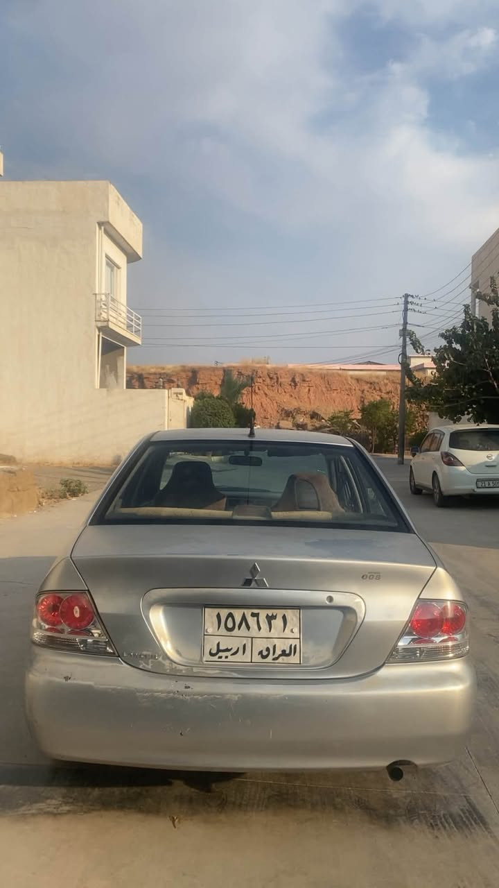لانسەر 2008
دوو دەرگا بۆیاخی ئەورووپی
٤ جام کارەبا گیر و مەکینە بە شەرت
گیر تۆماتیک
تەبریتی عەیبینیە
 
ژمارەی تەلەفۆن 
***********
***********
