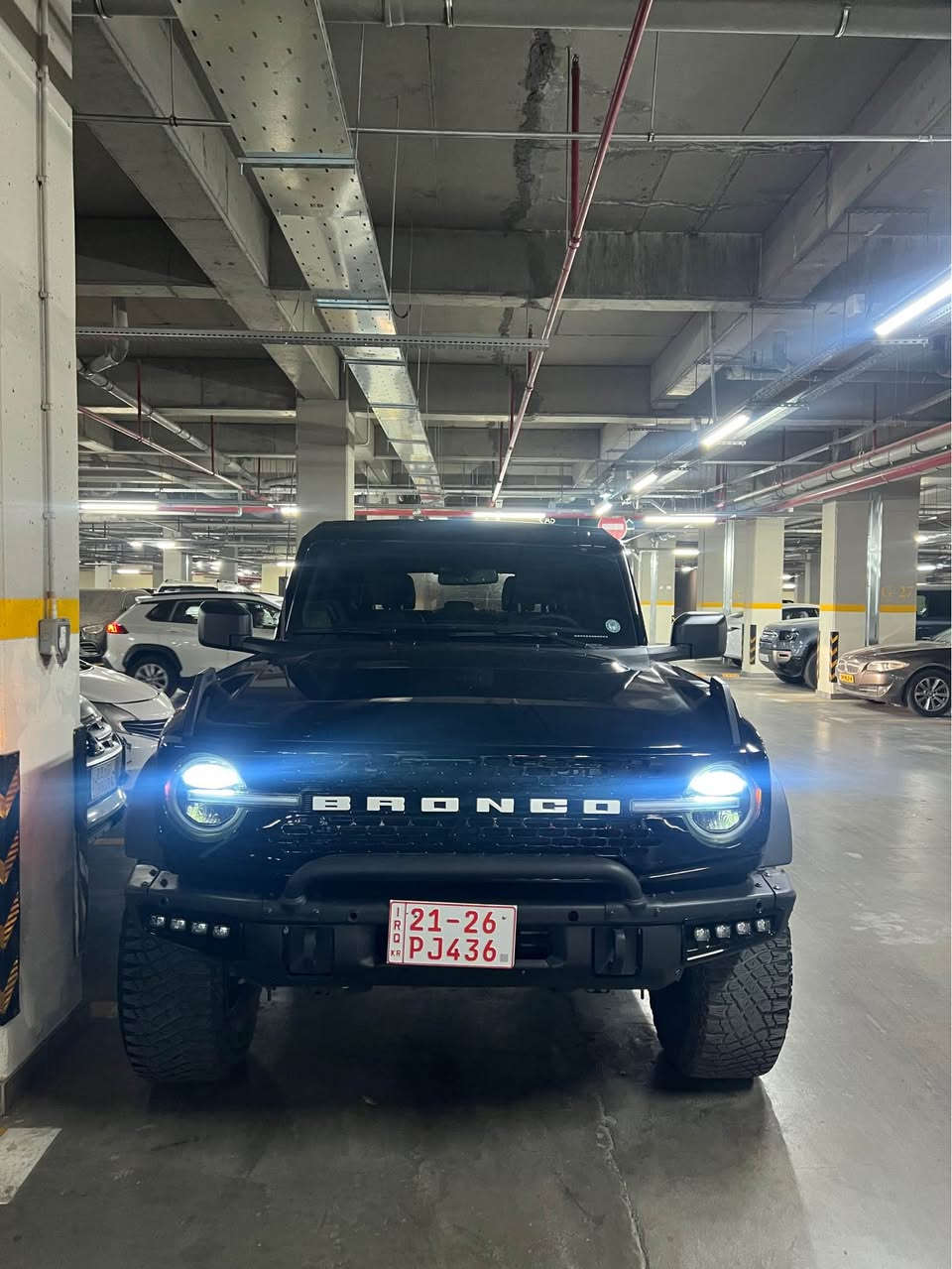 فورد برونكو ٢٠٢٤ مواسةفات بلاك دايموند ٤ دوگمة
سيارةكة ١٧ مايل رويشتية زور پاك و بي مةسرفة توند و تولة گير و مةكينة و كارةباييات و رقم هةمووي بةشةرت

مواسةفات

كاميرا
حساس
بريك بسمة
دةرگا بةسمة
دبل اكسل
٥ مودي ليخورين
ليد
كوشين جلد
كوشين هيتةر
سوكان فوليوم
تحديد سرعة
خةتي جادة
رادار
لةردي گزوز

سيارةكة ١ پارچي سبوغة  بةس بونيت ايرباك سيستم 
نرخي (٢٨٥) رةرةقة
هةولير *********** أربيل, العراق
