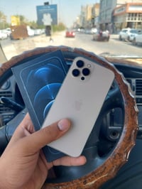 آيفون ١٢ برو ماكس • ٢٥٦ • مبدل شاشة