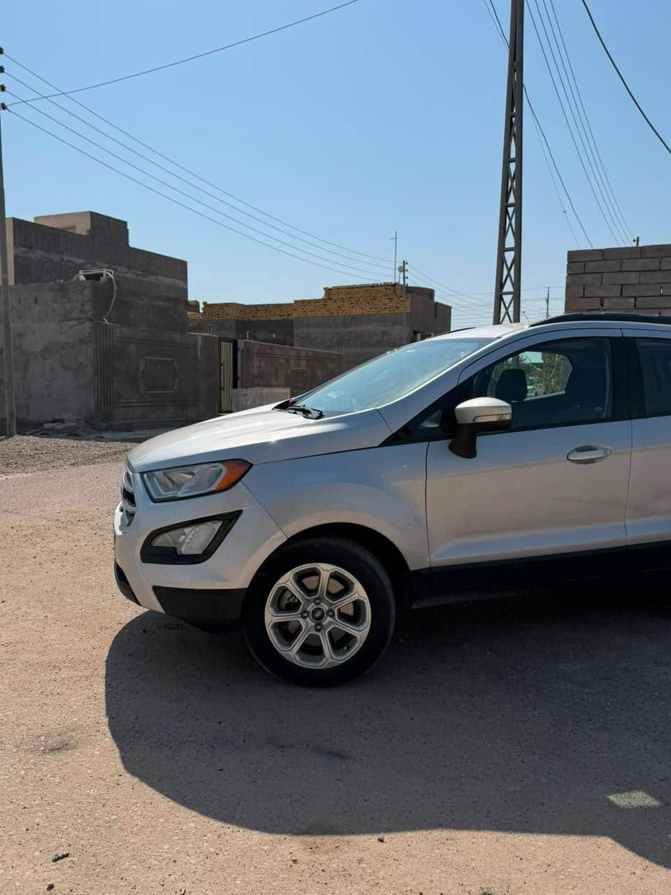 فورد ايكو سبورت 2018 قطعه وحده صبغ فقط  تدفئه كشنات
دفع رباعي 4wd
كامره خلفيه حساس خلفي
اوتو ستوب مانع انزلاق
رادار نقطه عمياء بالمرايه
اناره داخليه متغيره سبع الوان
شاشه كار بلي
فتحه سقف
اشاير بالمري
مثبت سرعه
قطه كهرباء خلفيه
السياره عليه ادامه جديده
تخم تاير جديد *********** السعر92 وبيه مجال البصرة, العراق
