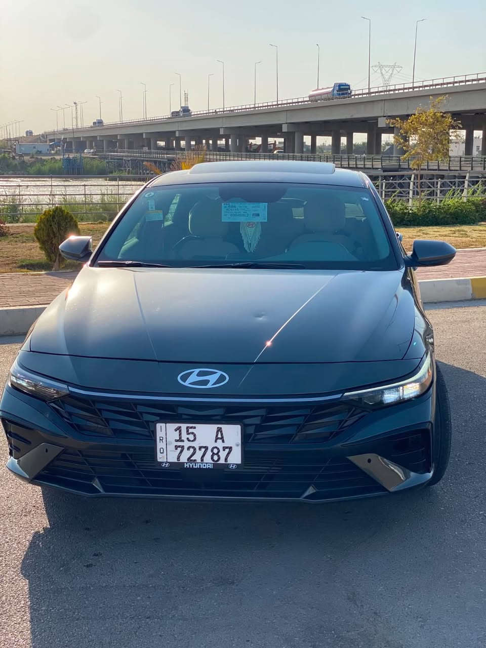 السلام عليكم 🌹
🚘 هيونداي النترا 2025 امريكي– فول مواصفات
✨ تحويل مباشر
📍 الموقع: الانبار / الرمادي
📊 ماشية: 15ألف كم

🔹
• محرك 2000
• كير 8 سرعات

🔹 المواصفات:
• بصمة تشغيل + بصمة أبواب 🔑
• شاشة Apple CarPlay 📱
• عداد سرعة ديجتال
• مقاعد جلد سمنتي
• 6 Airbags
• لايت LED 💡
• لايت زينون عالي وناصي
• فتحة سقف 🌤️
• ويل حجم 17
• تبريد قطعتين ❄️
• مري كهرباء + إشارات بالمري
• كروز كنترول
• فول تحكم ستيرن
• حساسات خلفية + كاميرا 🎥
• سايد بريك كهربائي
• Drive Mode
• Auto Hold

📞 للتواصل والاستفسار:
***********
