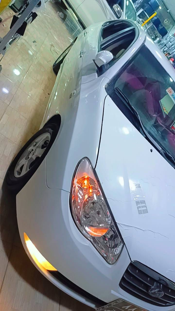 مۆدیل 2007
کوشین هیتەر
کوشین جڵد 
گێرومەکینەی بەشەرت 
پێشو پشت کەپس 
تەبریت لەمس 
سوکان ڤۆیلۆم 
ئاوێنە شەفت 
بەس ماشااللەی دەوئ لەجوانیو لەخاوێنی 
نرحی 49گەڵاو مەجالەکی برایانە    
ژ.م *********** واساپو ڤایبەری لەسەرە 
 
شــــــوێــــــن    کــــــۆ یـــــــە
