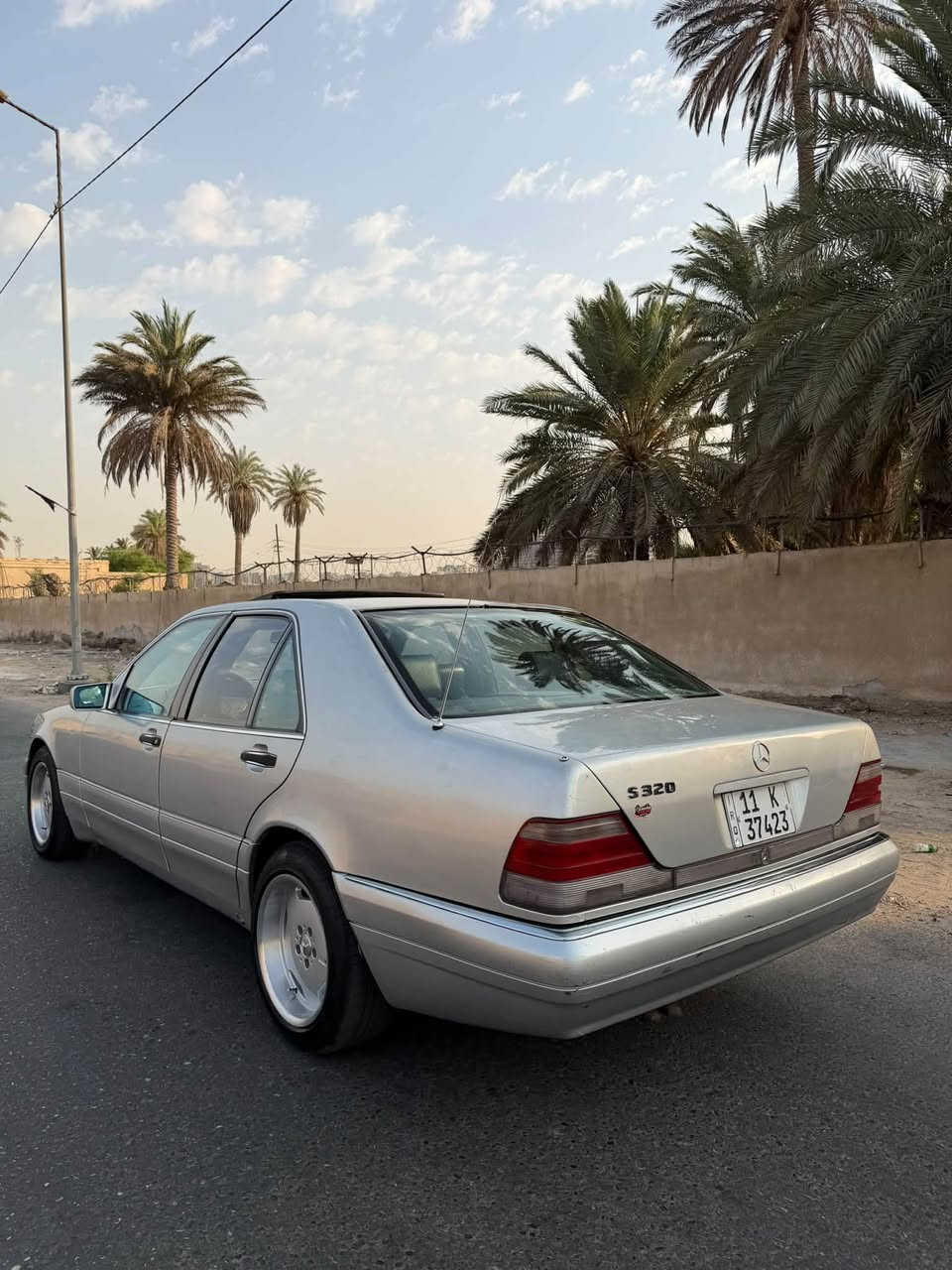 السلام عليكم اخوتي للبسع فقط بدون مراوس
مارسيدس شبح 1995 320 محرك خراطيم المرغوب 

مابيها نقص برغي من كير  مكينه تبريد منضومه كامله جديده 

كهربائياتها كل تفاصيلها غرفتهه حلوه بطاين دشبول خلفي امامي بحاله ممتازه 

السياره رقم بغداد وهزه جديده تحويل ثاني يوم 

مكان سياره بغداد المنصور 

السعر 70 قفل بدون عمله وماكو هيج سعر بهيج نضافه 

***********
