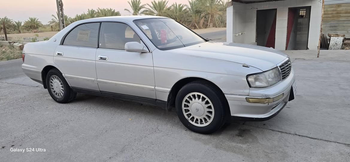 بطه فصل موديل 95 مكفوله من الكص ونقل جثه مصبوغه بس قماره والجاملغات الخلفيه سياره نضيفه وحلوه تخم تاير جديد كهربائيات كلها شغاله تجي وتشوفها السعر 63 وبيها مجال (***********
