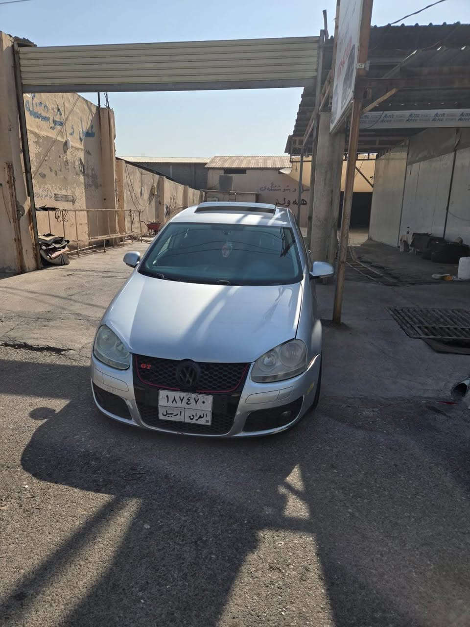 سلام عليكم جيتا 2011خليجي فول فول مواسفات سلايت گير مكينه به شه رت تبريد له گه ل سويج ره نگ سلفر 12وه ره قه غه رامه ي له سه را دواي معامه له ده گه رينمه وا له گه ل ريزم  واتس اب *********** أربيل, العراق
