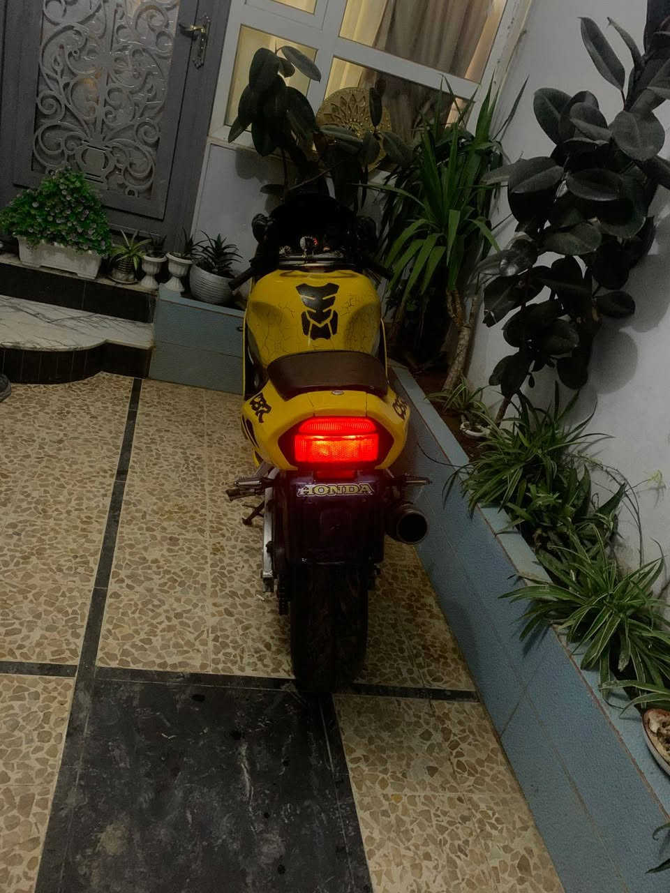 CBR900 • جاهزه • مكينه مفتوحه