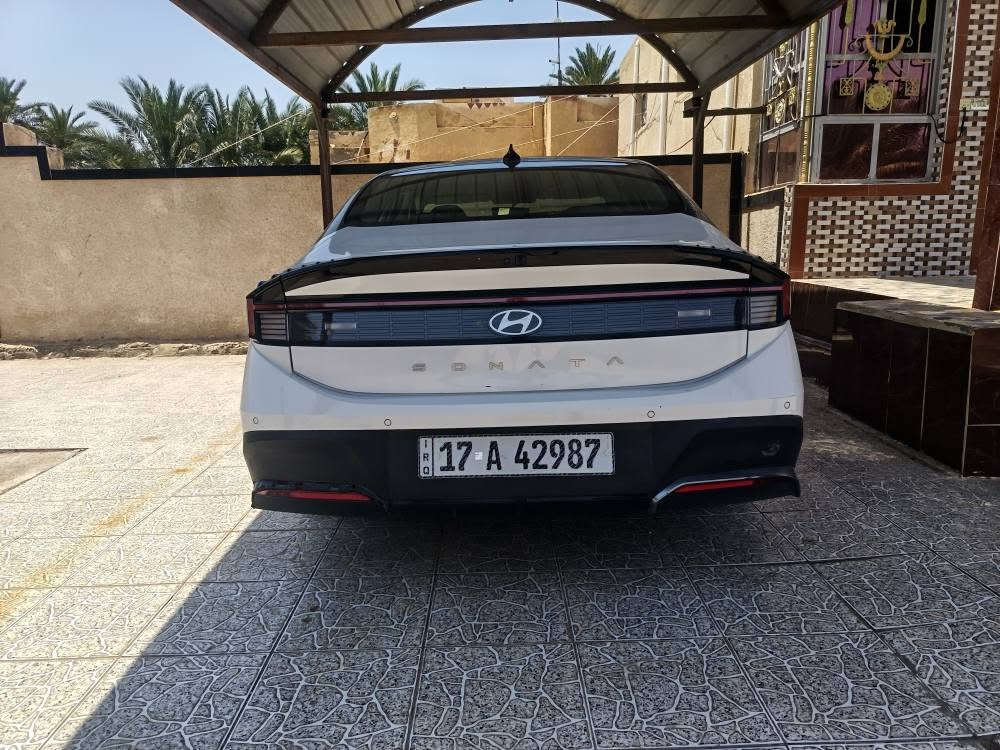 سوناتا2024 خليجي فول مواصفات

سقف اسود بنوراما بالكامل
بصمة ابواب وتشغيل
صندوق كهرباء شفط

سقف اسود بنوراما بالكامل
بصمة ابواب وتشغيل
صندوق كهرباء شفط

تبريد مركزي 
شاشة عدادات دجتل 4 اشكال 
مودات قيادة 4 وضعيات
كامراة 
هاندبريك بصمة كهرباء
لايتات عدسة متحركة زنون
كشاف زنون
اوتو هولد 
رادار امامي وخلفي وجانبي 360 درجة
مري شفط كهرباء
تحديد مسار

حساسات 360 درجة
تشغيل عن بعد
انظمة منحدرات وقيادة
تحكمات ستيرن
شاشة كاربلاي & اندوريد
لدد امامي وخلفي
ويل كب 

باقي مواصفات متنعد فول السيارة 
السيارة كفالة عامة 
ماشية ١٢ الف كيلو 

رقم مثنئ الجديد . تحويل مباشر 
مكاني الوركاء 

‼️ السماوا, المثنى
