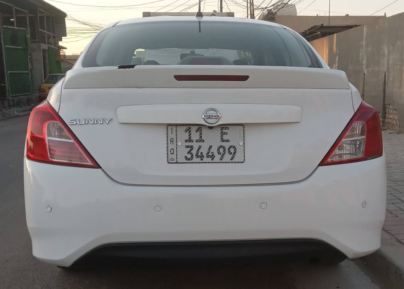 السلام عليكم 
للبيع سني هندي ابو لبليتة الزركة 
موديل 2019
باسمنه سنوية جديدة
بيه 3 مكانات بارد صغار 
بدون صبغ 
السعر 95  وبية مجال 
العنوان بغداد الكرخ حي الجهاد 
***********
***********
