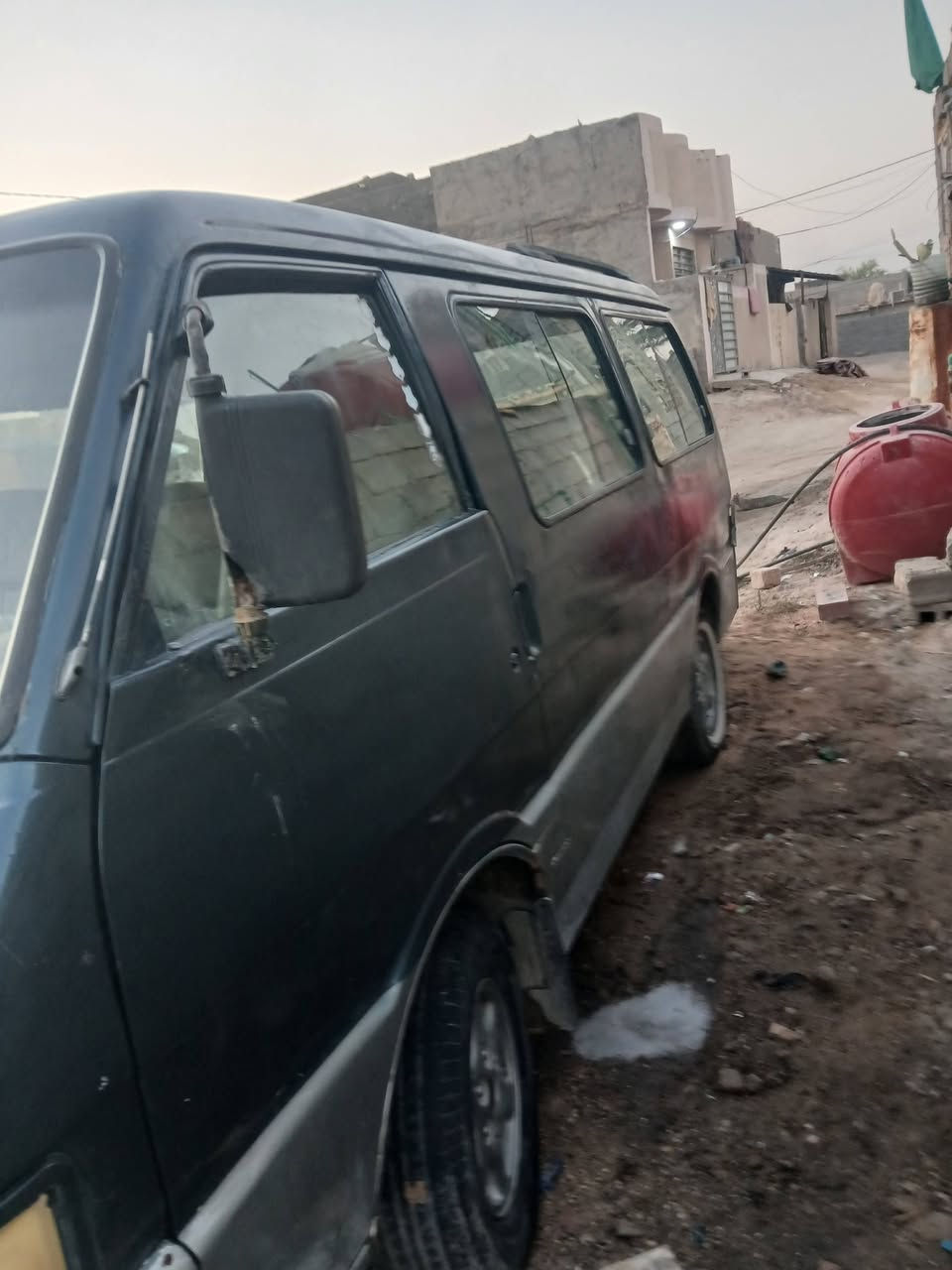سلام عليكم كيه بستا ٩٥ سنويه صاقطه  ٢٠٢٤ سياره حلو رايده ٣٠ وبيه مجال مكان سياره كربلاء صيطره لابراهميه   رقمي   ***********
