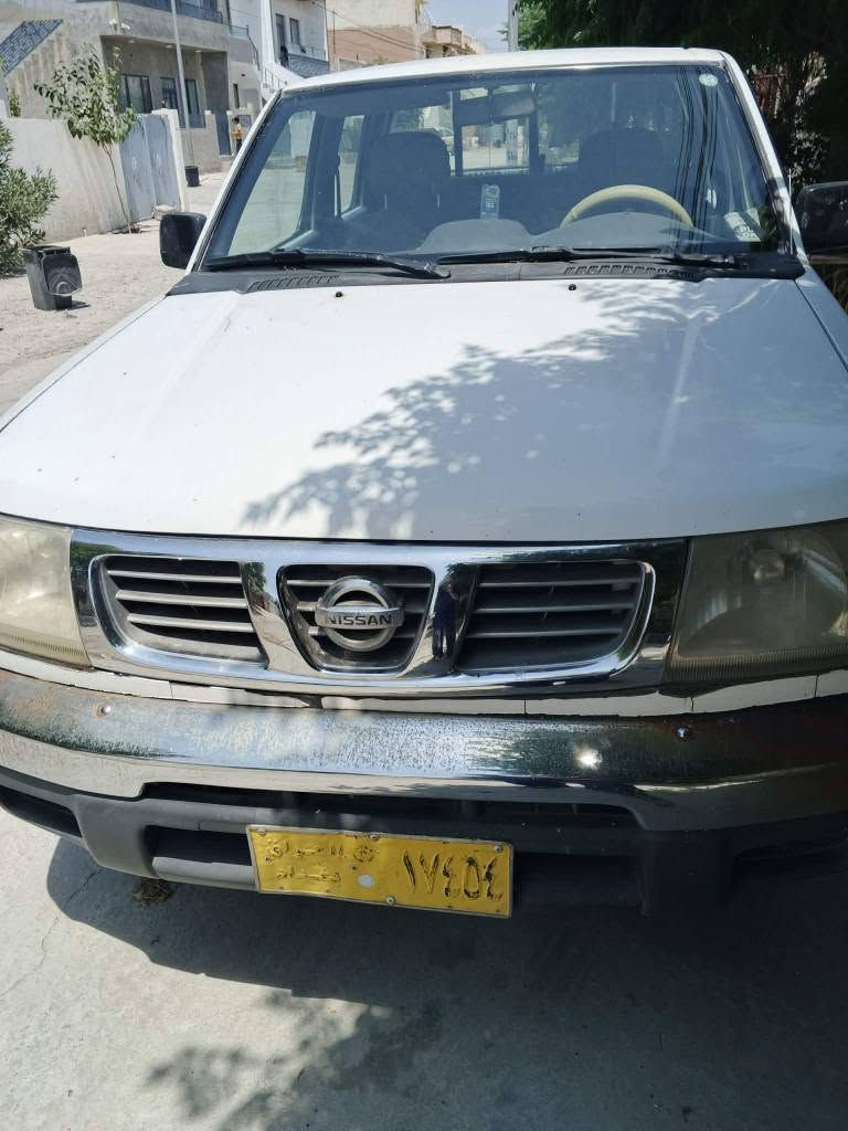 نیسان پیکاب ۲۰۰۲ ئارمی سلێمانی تەبریدو پاوەر گێڕومەکینەی بەشەرت کامل بۆیاخ لەسەر ساغی سەیارەکە بێتەقەو ڕەقەیە زنجیرو مغددەی نوێم گۆڕیوە هەیکەلی ڕێک ماوەتەوە بەنزین کەم ئەخوات سعری ۷۳ وەرەقەو مەجال *********** السليمانية, العراق
