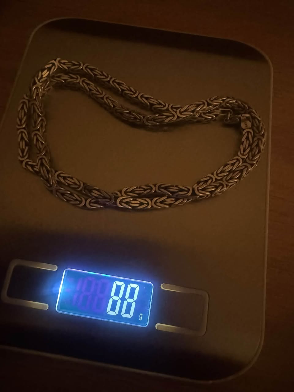 السلام عليكم 
225g الأوزان موضحة بالصورة 
القطع جديدة بدون اي تصليح مملبوسات 
الغرام 3600 و بي مجال بسيط
مكاني بغداد بوب الشام - شعب - بنوك
