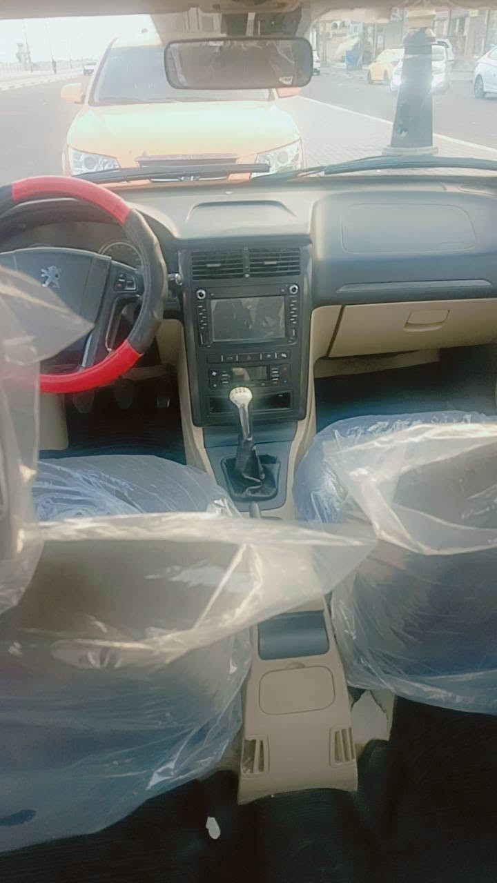 بيجو مديل 24 رقم بصره  حره   بيهه 3بارد   تحويل ثاني يوم  السعر 65
***********
