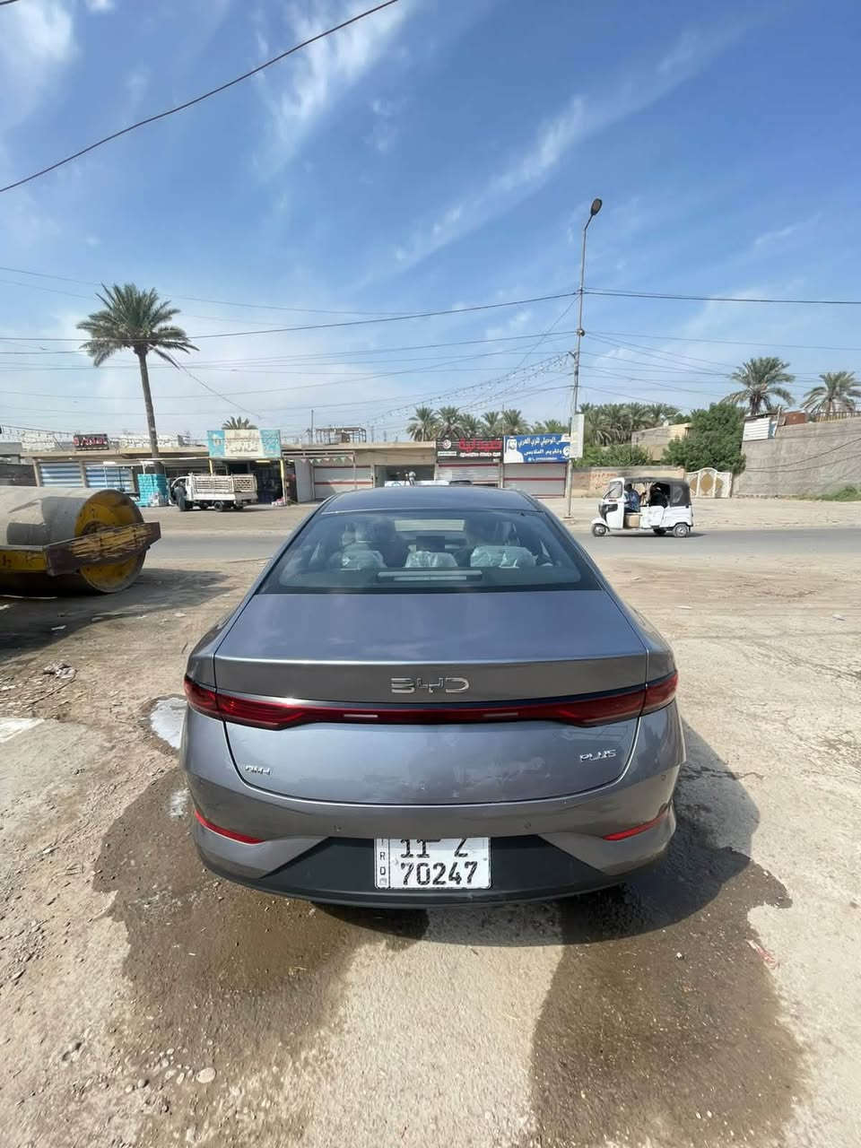 السلام عليكم البيع ماشيه 11 الف باسمي بيهه طخه بسيطه  السعر 18 ***********
