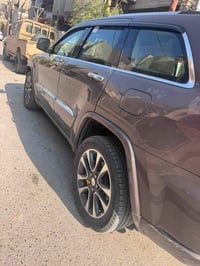 جيب المتدد  ماشيه ١٢٨ ميل.   موديل ٢٠١٨ بيها صبغ جاملغ امامي والباقي م...