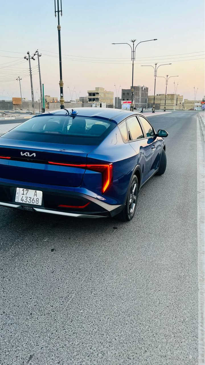K4موديل 2025 وارد امريكي 
حادثها بنيد وجاملغ نفسهن راجعات بدون تبديل 
محرك 2000 دوش 
ماشيه 4000 ميل 
رقم شهداء تجيك وكاله 
السعر 160 وبيها مجال 
مكان السياره بصره 
اتصال او واتساب *********** البصرة, العراق

