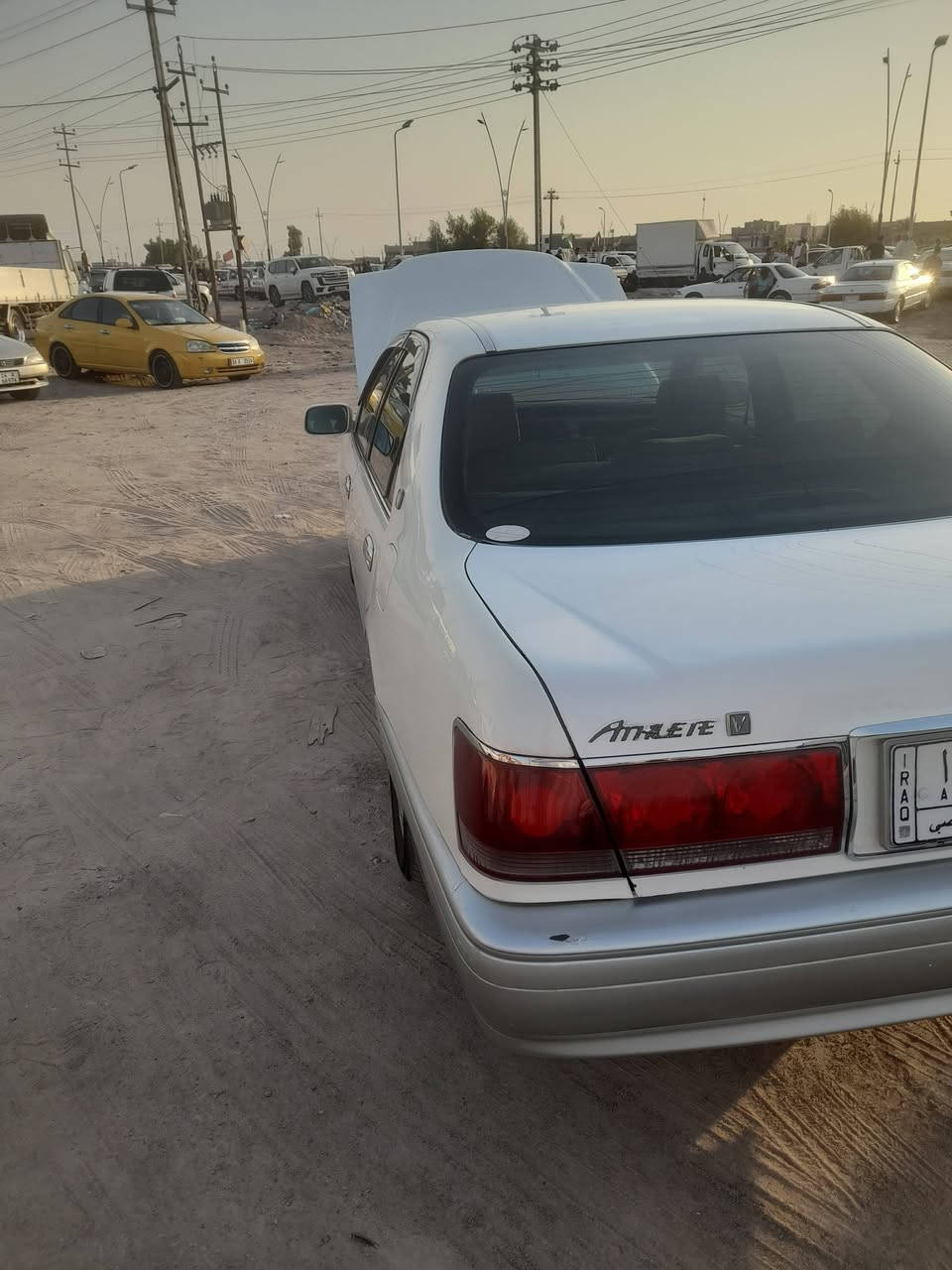 ملكة كصة قمارة ابيض صدفي رقم بصرة بأسمي محرك الديفور الجبير شاصي 75
السعر 110
***********
***********
