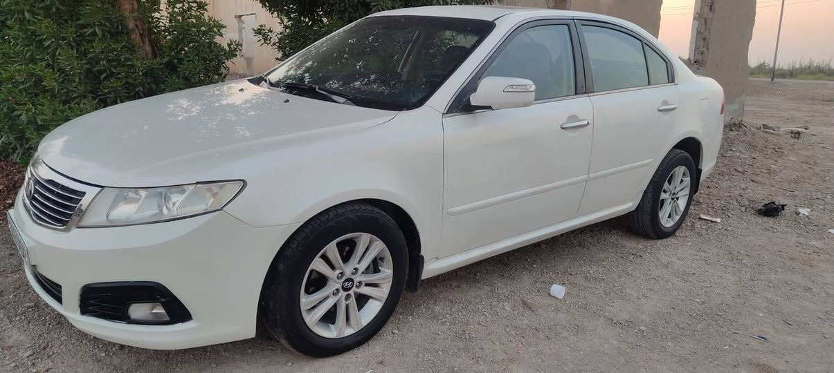 السلام عليكم
وابتما 2010 خليجي فول مكفوله من ضربه بيه صبغ داير الخلفي والباب مكينه 2000 جديده كارتون حداديه تخم تاير تبريد  كله جديد رقم بابل انكليزي السعر 105 وبيه مجال
مكان الشطره‏‪***********‬‏
