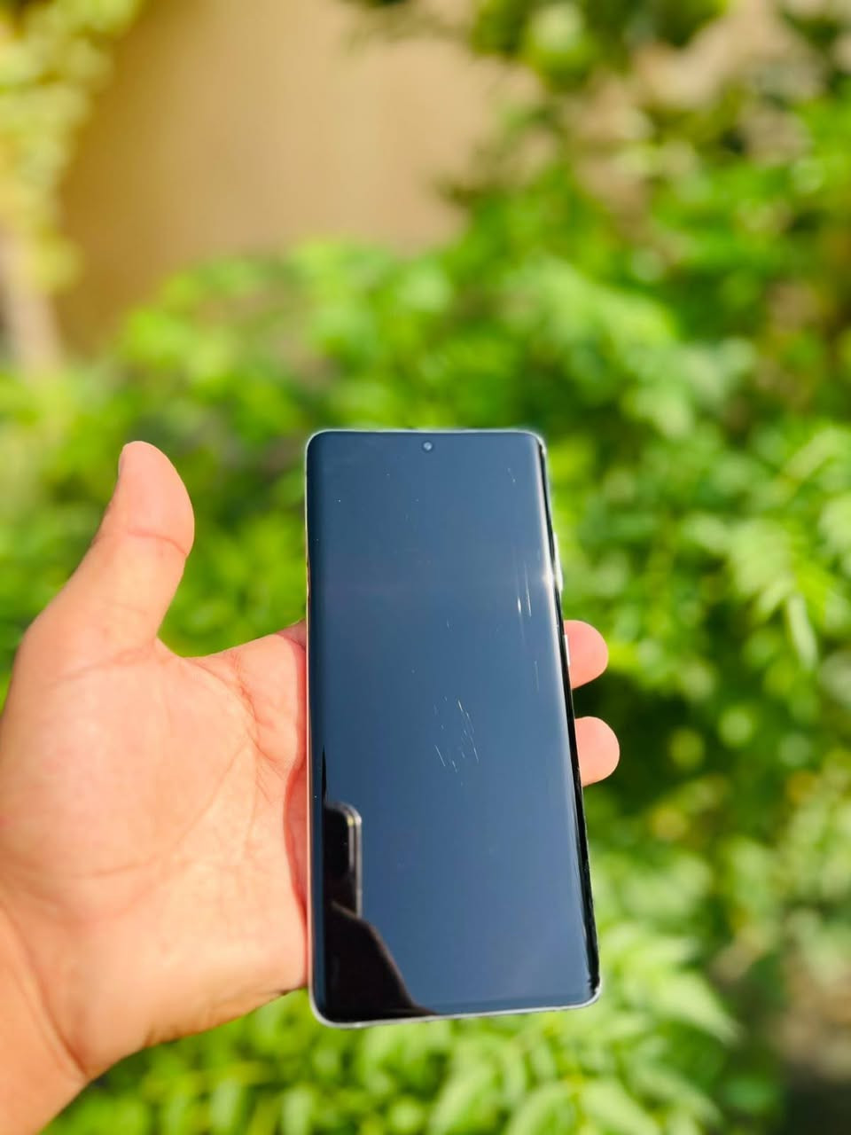 السلام عليگم للبيع s21التره بي فطر بل ضهر فقط ما مفتوح ولا مبدل بي شي ذاكره 256 المعالج 12بطاريه 5000 دبل سيمكارت السعر 475وبيه مجال ويرهم مراوس بايفون 13.  الاستفسار ***********
